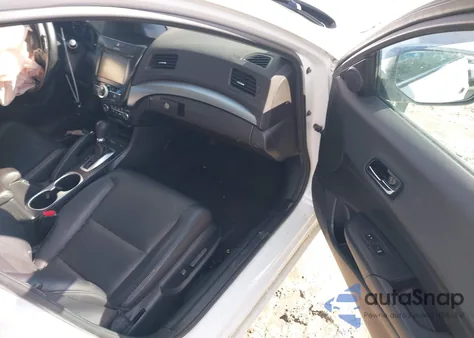 2017 Acura Ilx Premium Package/Technology Plus Package z USA, uszkodzony, nr VIN 19UDE2F71HA004973